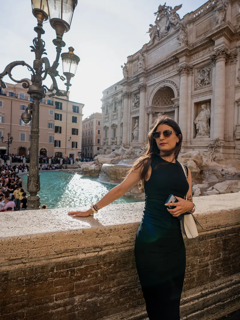 colosseum and trevi, rome 6