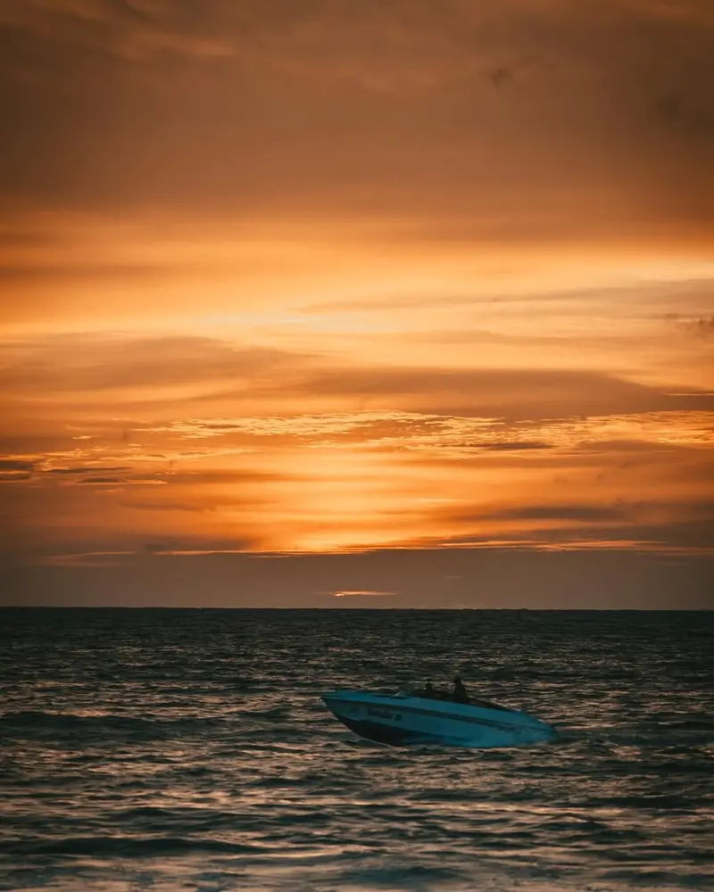 colours of phuket 1