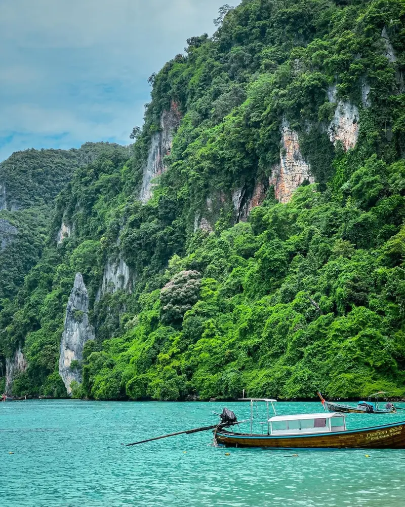 colours of phuket 8