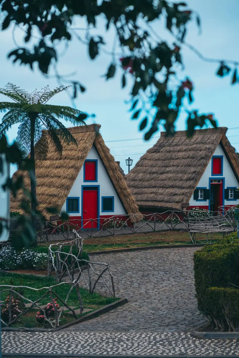 Santana traditional houses