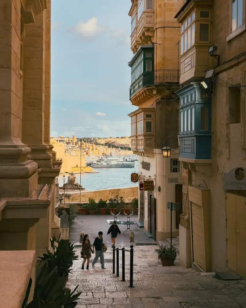 streets of valletta pt2 9