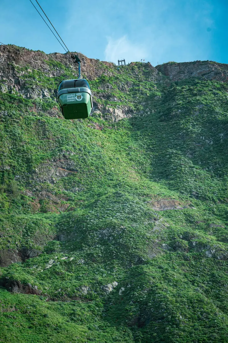 Teleférico das Achadas da Cruz